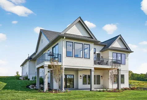 3921 White Oak Lane Chanhassen MN 55331