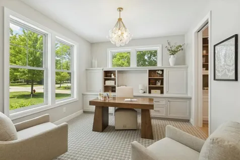 3921 White Oak Lane Chanhassen MN 55331