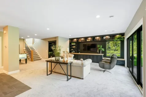 3981 White Oak Lane Chanhassen MN 55331