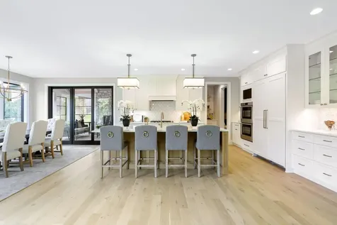 3981 White Oak Lane Chanhassen MN 55331