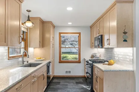 455 S Owasso Boulevard W Roseville MN 55113