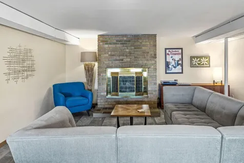 455 S Owasso Boulevard W Roseville MN 55113