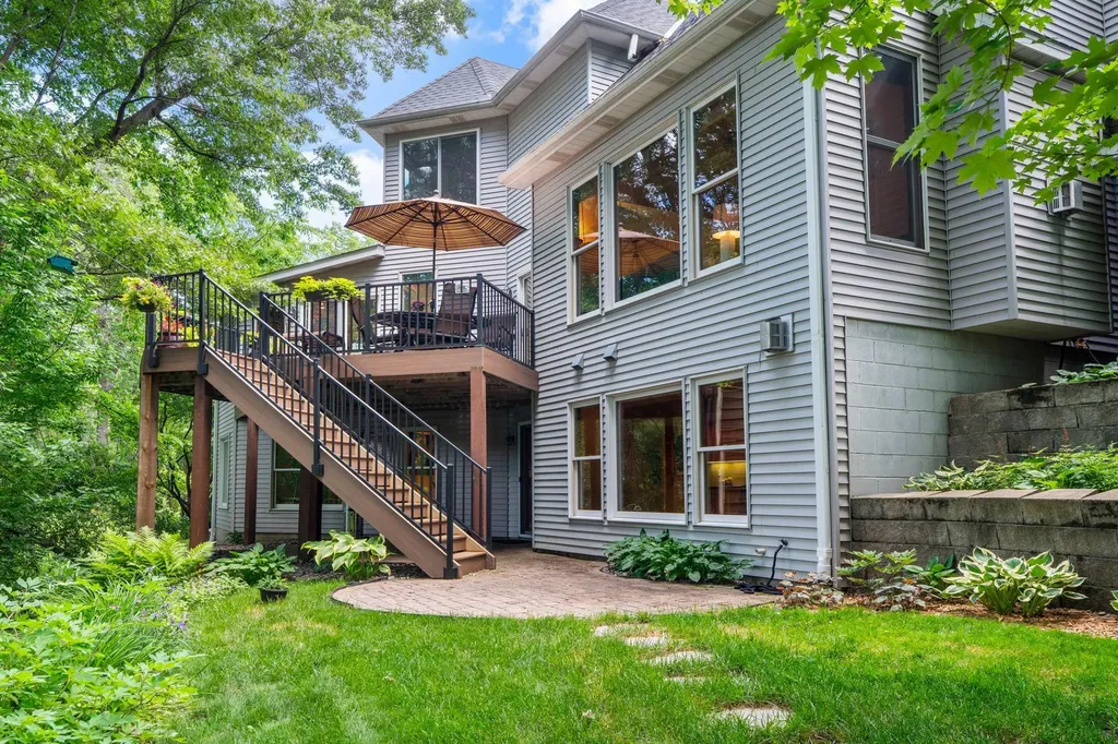4309 Colleen Court Arden Hills MN 55112