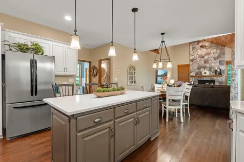 4309 Colleen Court Arden Hills MN 55112