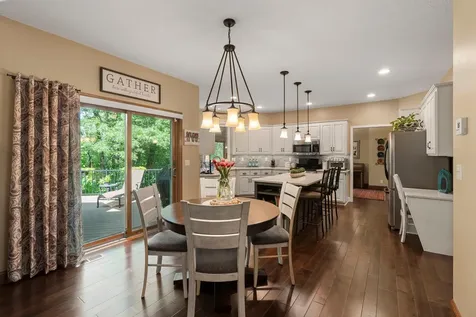 4309 Colleen Court Arden Hills MN 55112