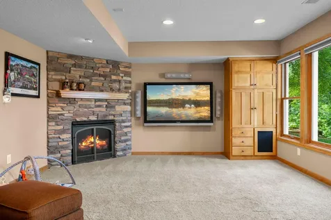 4309 Colleen Court Arden Hills MN 55112