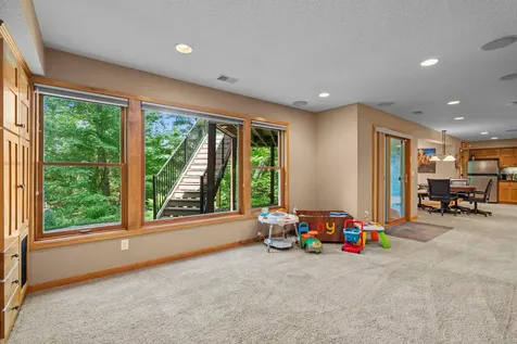4309 Colleen Court Arden Hills MN 55112