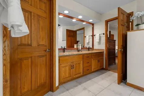 4309 Colleen Court Arden Hills MN 55112