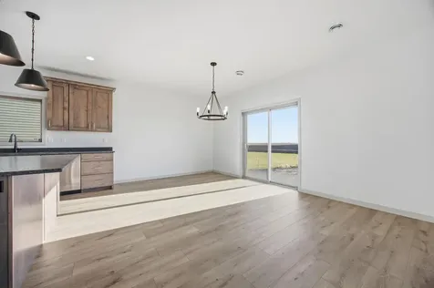 7647 Cub Creek Way Horace ND 58047