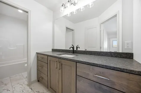 7647 Cub Creek Way Horace ND 58047
