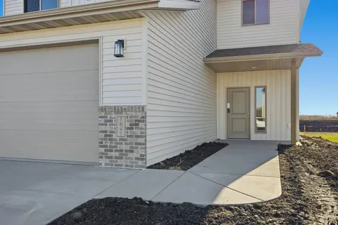 7647 Cub Creek Way Horace ND 58047