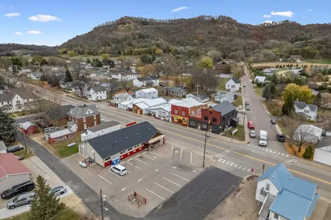 207 N Main Street Nelson WI 54756