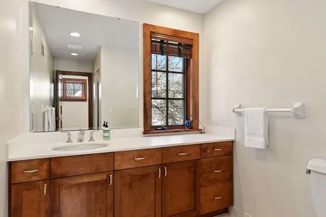 3 Circle E Edina MN 55436