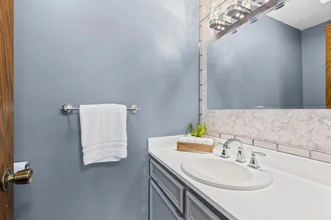 8600 Northwood Parkway New Hope MN 55427