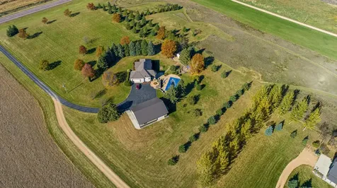 26721 Redwing Avenue New Prague MN 56071