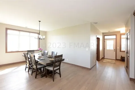 201 Emma Court Mapleton ND 58059