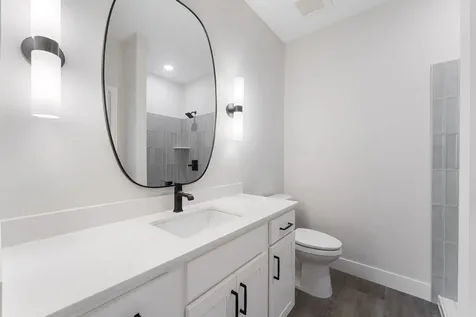 4950 Parkside Circle Eagan MN 55123