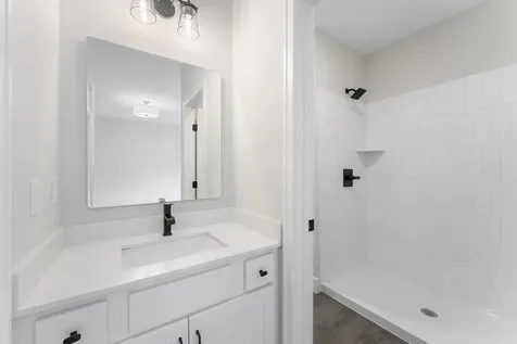 4950 Parkside Circle Eagan MN 55123