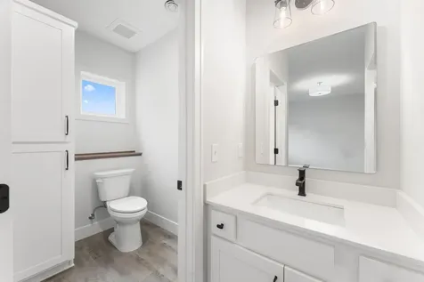 4950 Parkside Circle Eagan MN 55123