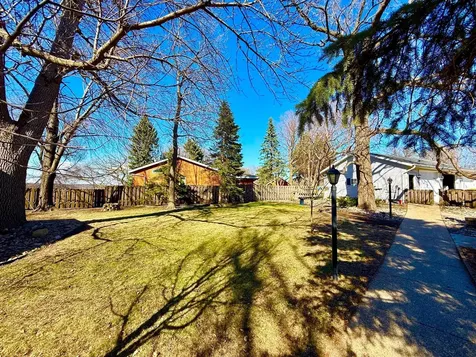 5134 E Eagle Lake Road Willmar MN 56201
