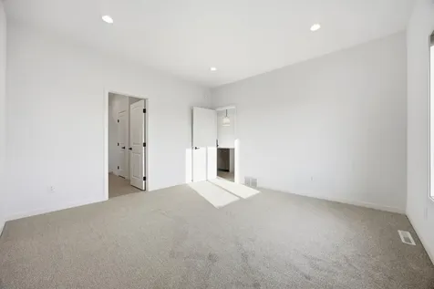8438 61st Street S Horace ND 58047
