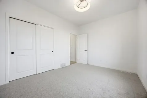 8438 61st Street S Horace ND 58047