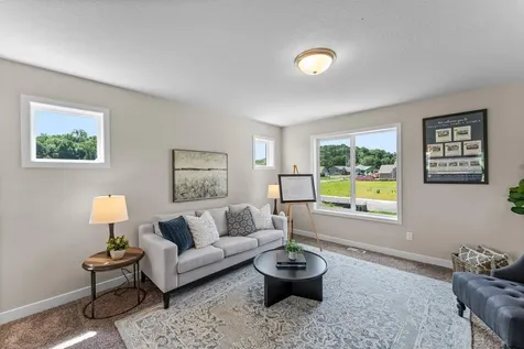 336 Ridge Road Le Sueur MN 56058