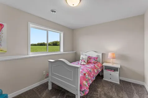 336 Ridge Road Le Sueur MN 56058