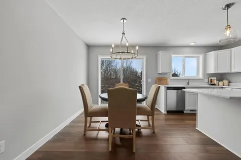 341 Ridge Road Le Sueur MN 56058