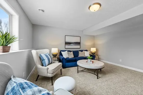 341 Ridge Road Le Sueur MN 56058
