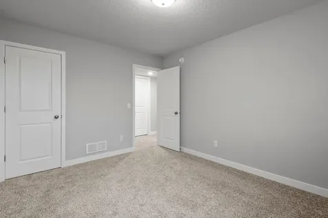 337 Ridge Road Le Sueur MN 56058