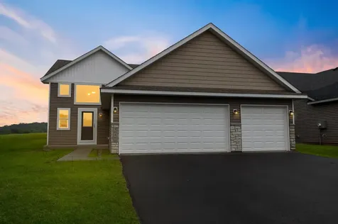 337 Ridge Road Le Sueur MN 56058