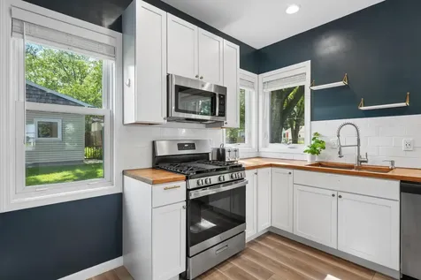 113 Van Buren Avenue S Hopkins MN 55343