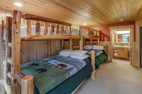 35308 Vacation Drive Pequot Lakes MN 56472