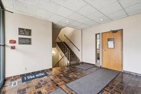 2015 Rice Street Roseville MN 55113