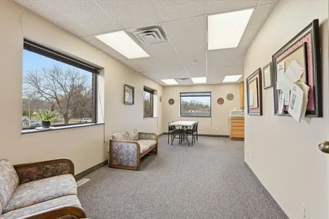 2015 Rice Street Roseville MN 55113