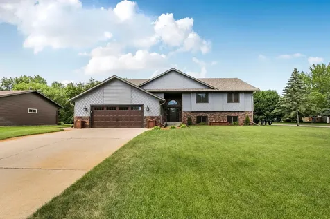 1785 Cypress Road Saint Cloud MN 56303
