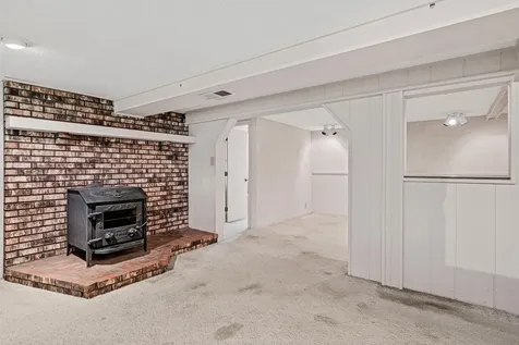 1837 City Heights Drive Maplewood MN 55117