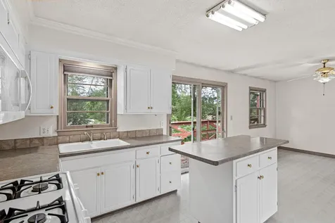 1837 City Heights Drive Maplewood MN 55117