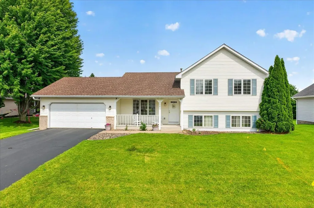 732 Marie Court Delano MN 55328