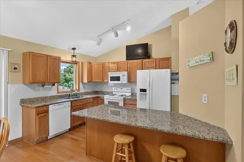 732 Marie Court Delano MN 55328