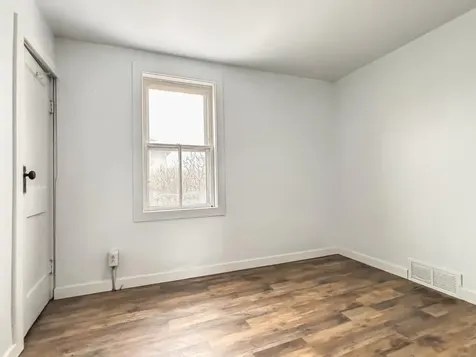 113 1st Street SW Fairfax MN 55332