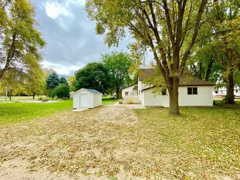 110 N Grant Street Taunton MN 56291