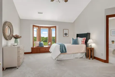 9721 Frontier Lane Lakeville MN 55044