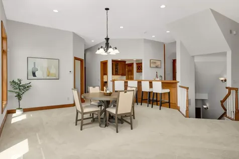 9721 Frontier Lane Lakeville MN 55044