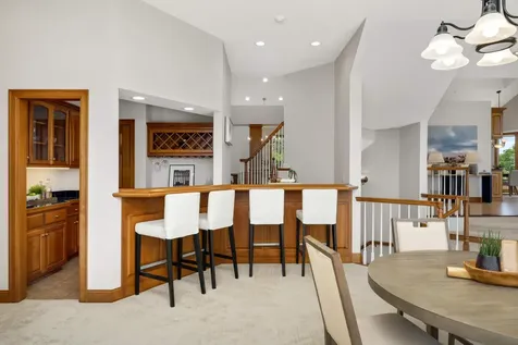 9721 Frontier Lane Lakeville MN 55044