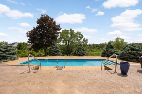 9721 Frontier Lane Lakeville MN 55044