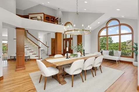 9721 Frontier Lane Lakeville MN 55044