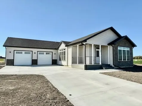 1106 Sunflower Rd Rwf Redwood Falls MN 56283