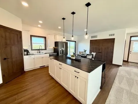 1106 Sunflower Rd Rwf Redwood Falls MN 56283
